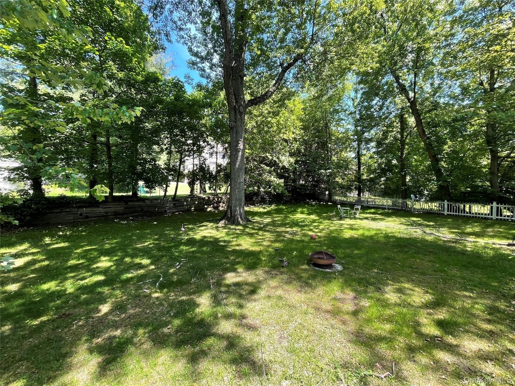 38 Gedney Park Drive - Photo 25