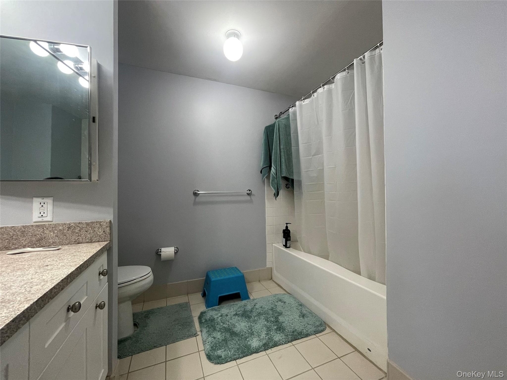 300 Mamaroneck Avenue - Photo 4