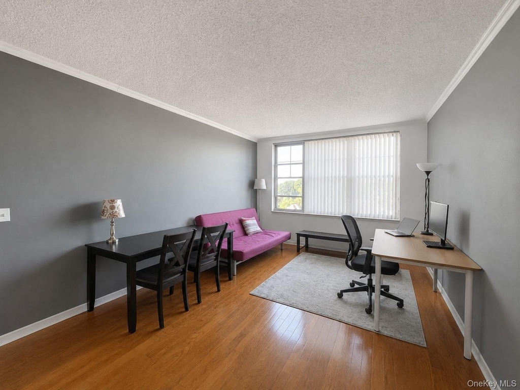 300 Mamaroneck Avenue - Photo 1