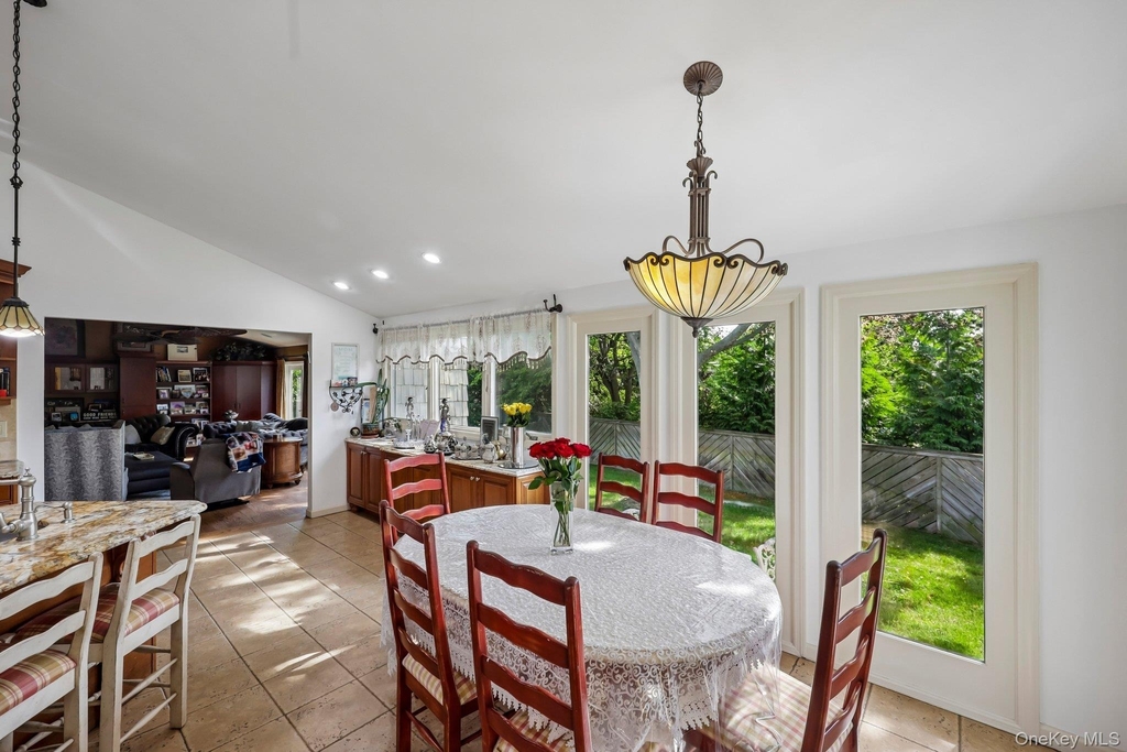 1304 Harbor Road - Photo 11