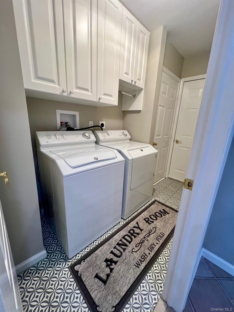 703 Constance Lane - Photo 16