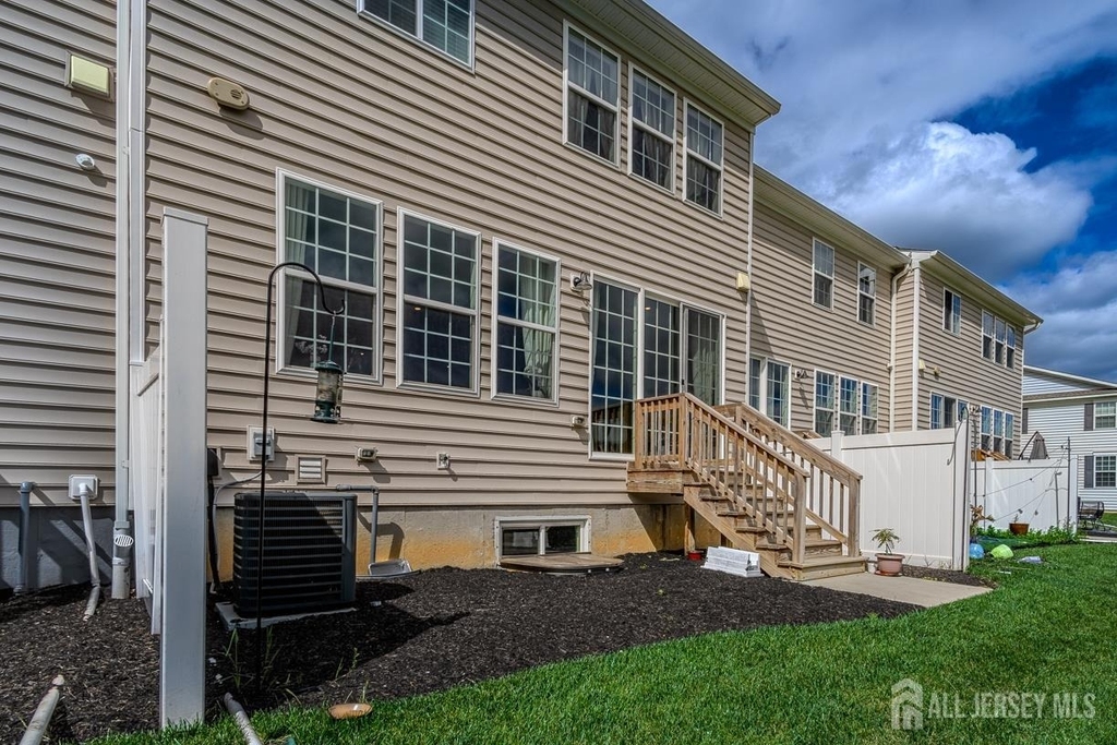 3305 Charleston Drive - Photo 26