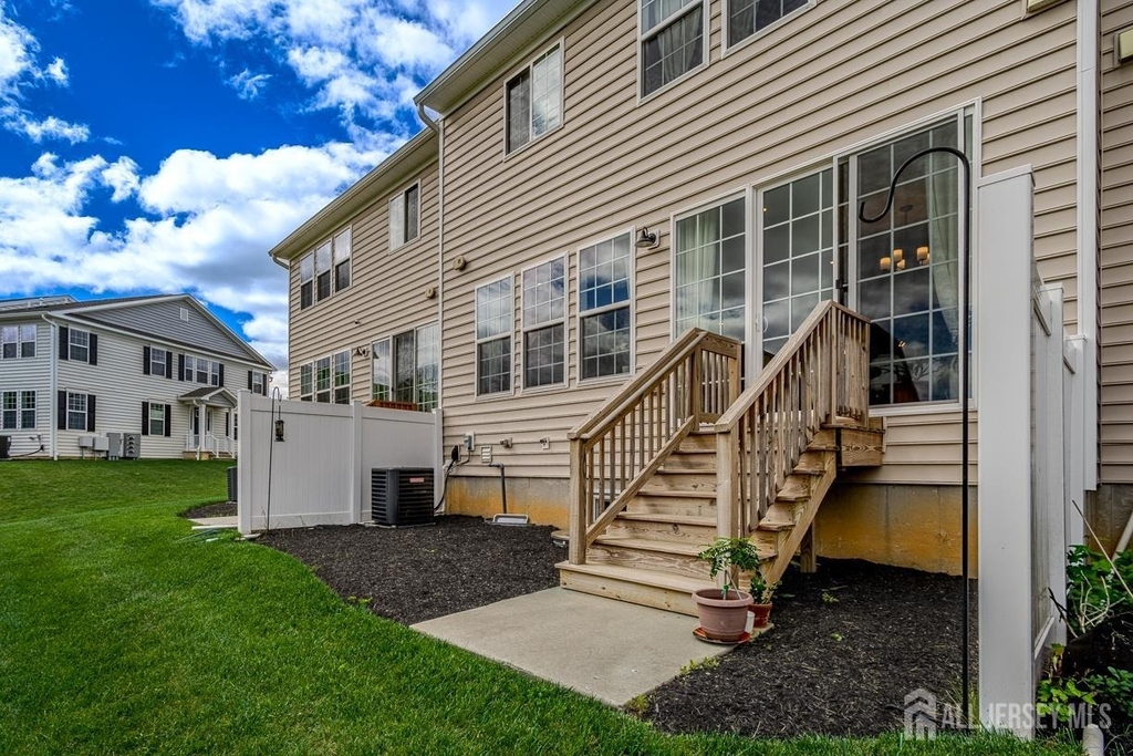 3305 Charleston Drive - Photo 27