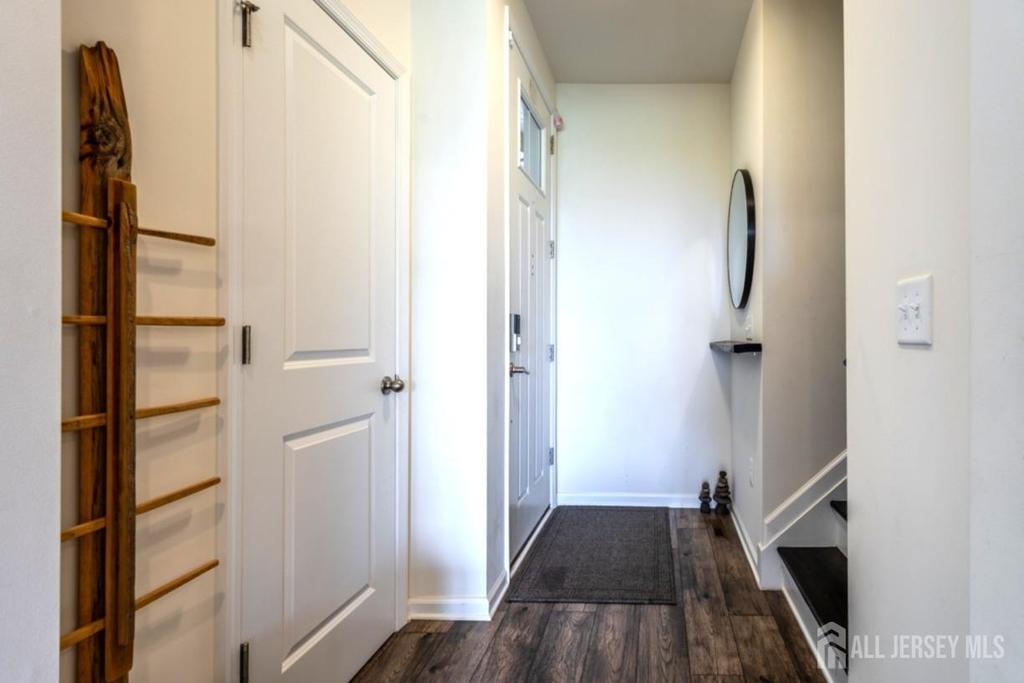 3305 Charleston Drive - Photo 2