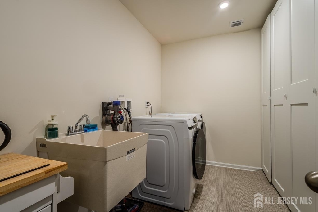 3305 Charleston Drive - Photo 19