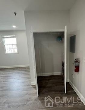 495 Avenel Street - Photo 2