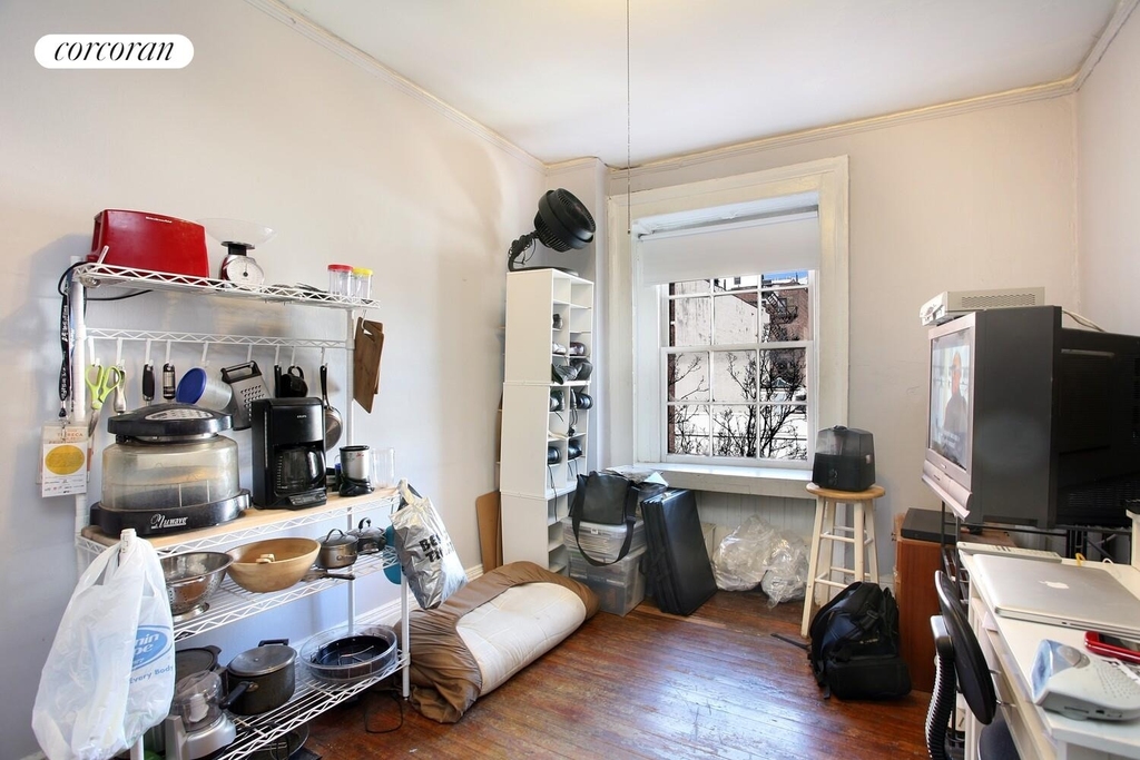 120 Montague Street - Photo 1