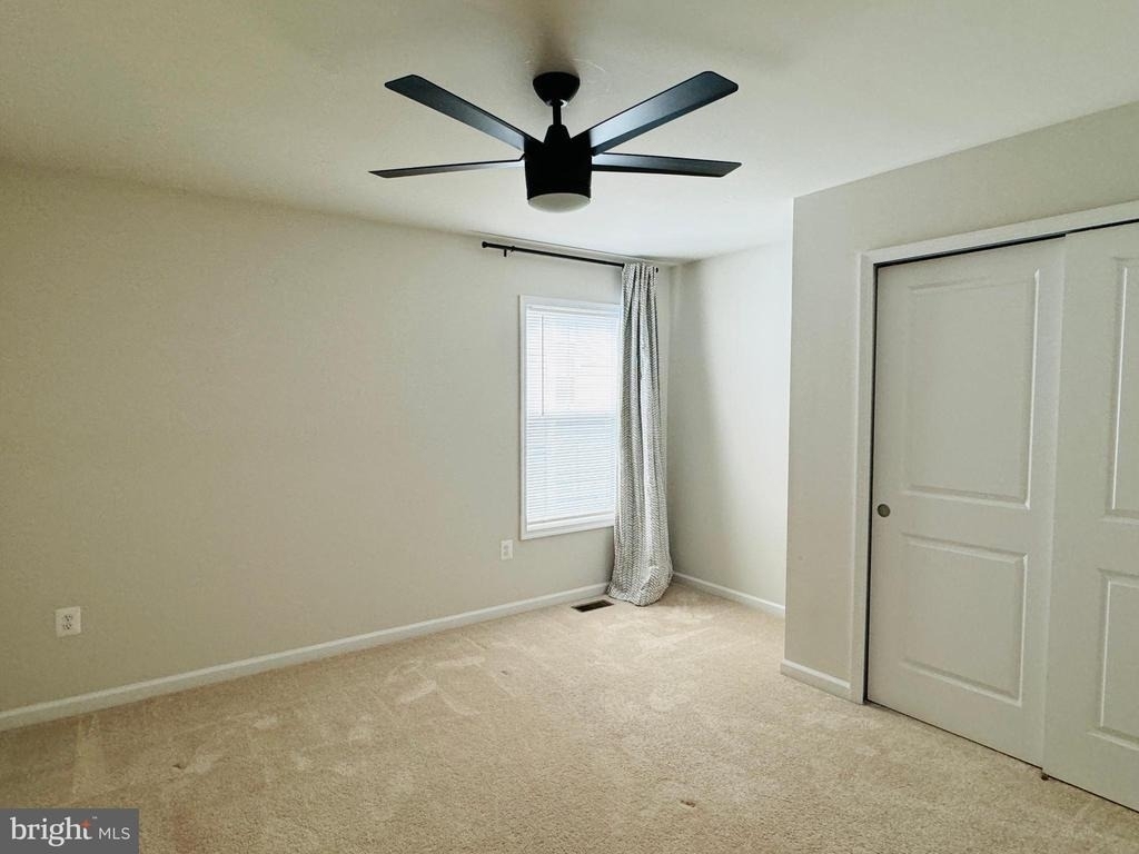 454 Coastal Avenue - Photo 16