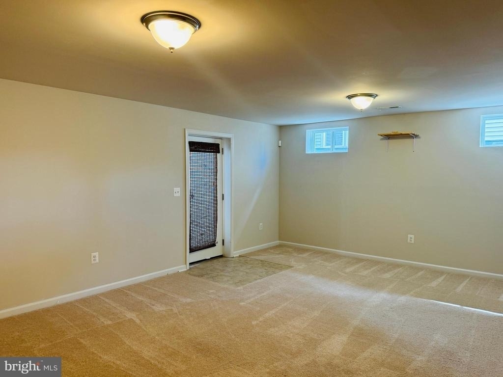 454 Coastal Avenue - Photo 26