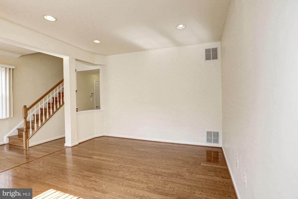 750 Monument Avenue - Photo 5