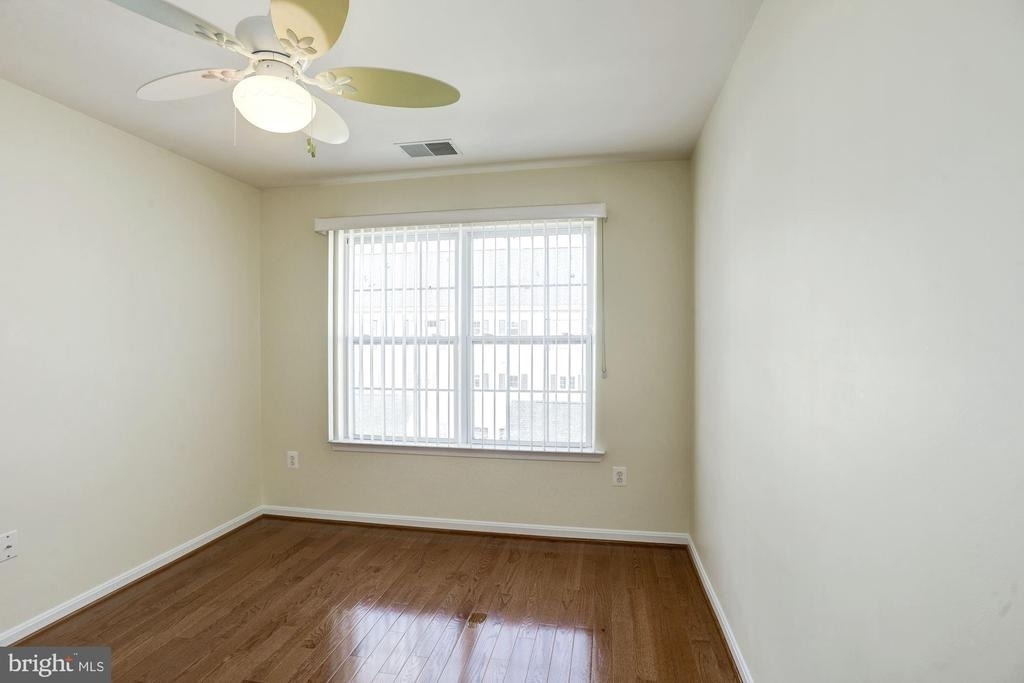 750 Monument Avenue - Photo 24