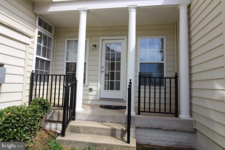 14201 Reidhall Place - Photo 3