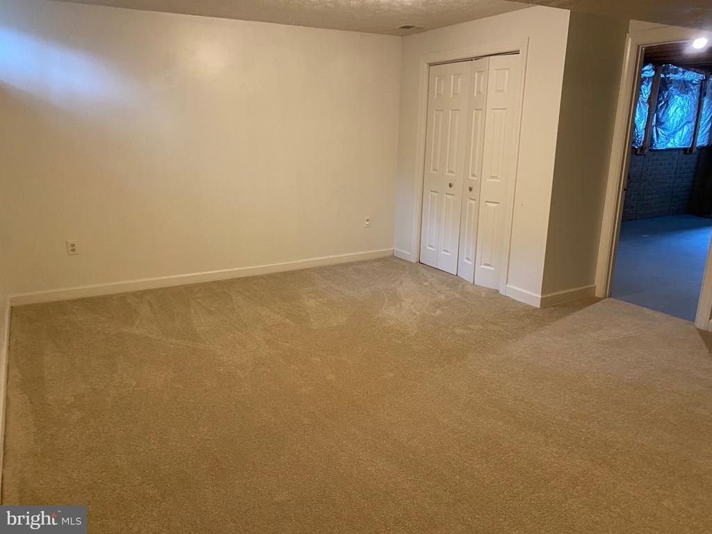 9621 Bainbridge Court - Photo 45