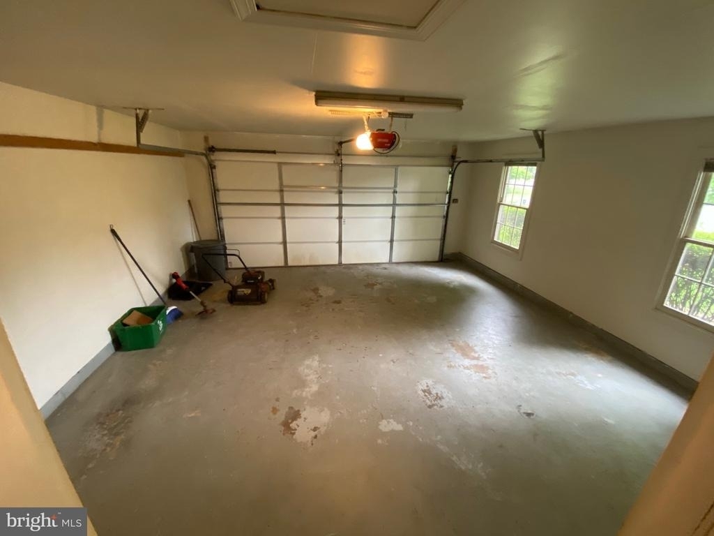 9621 Bainbridge Court - Photo 53