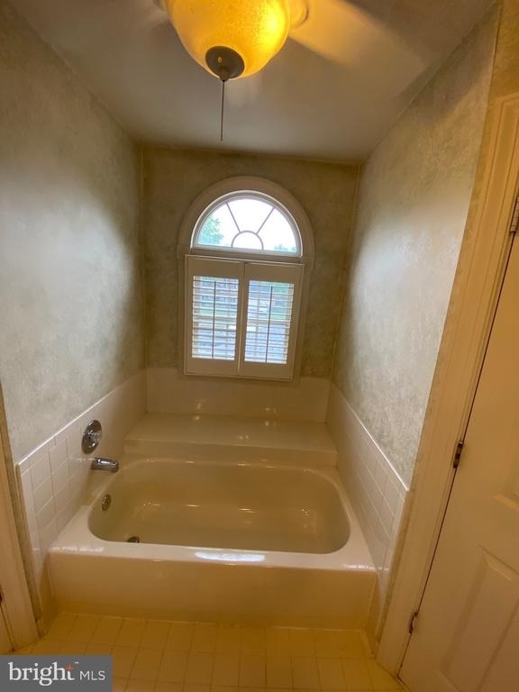9621 Bainbridge Court - Photo 30
