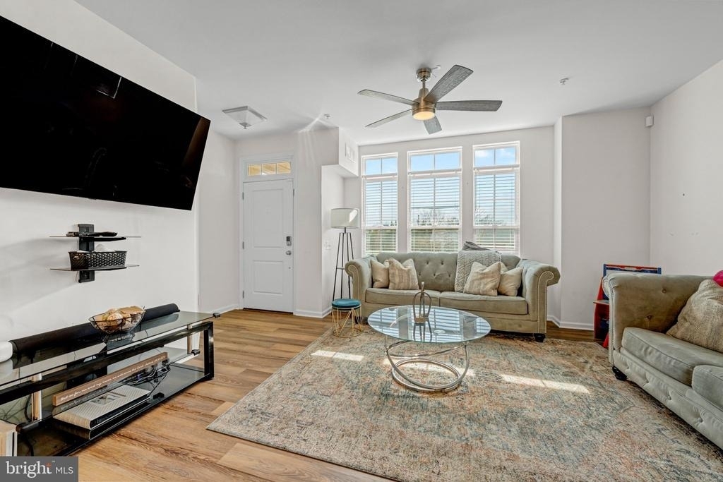 43491 Town Gate Square - Photo 5