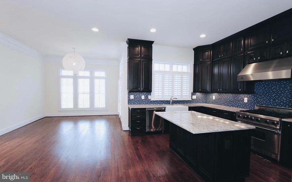 6758 Darrells Grant Place - Photo 8