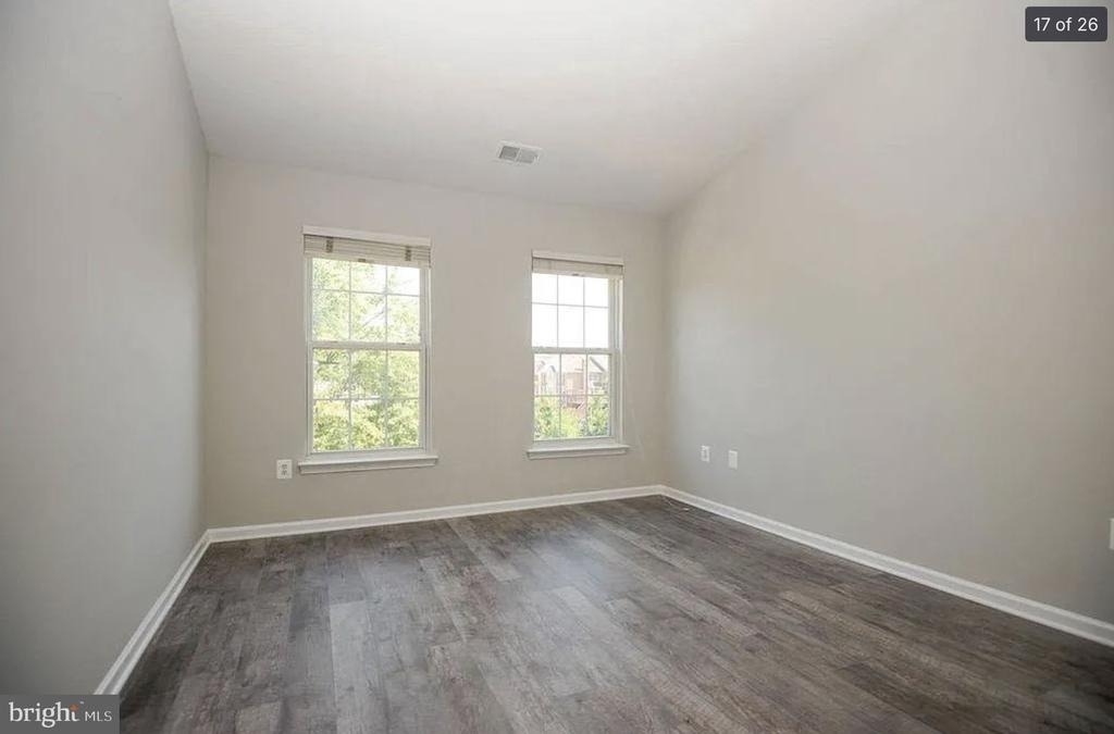 6251 Clara Edward Terrace - Photo 18