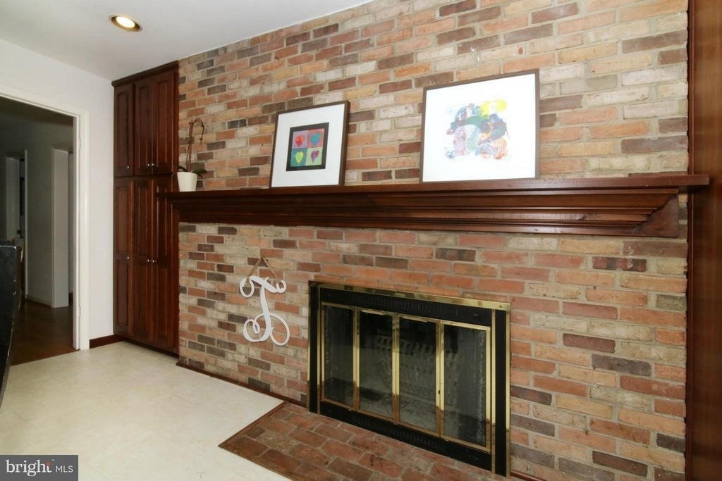 8947 Colesbury Place - Photo 5