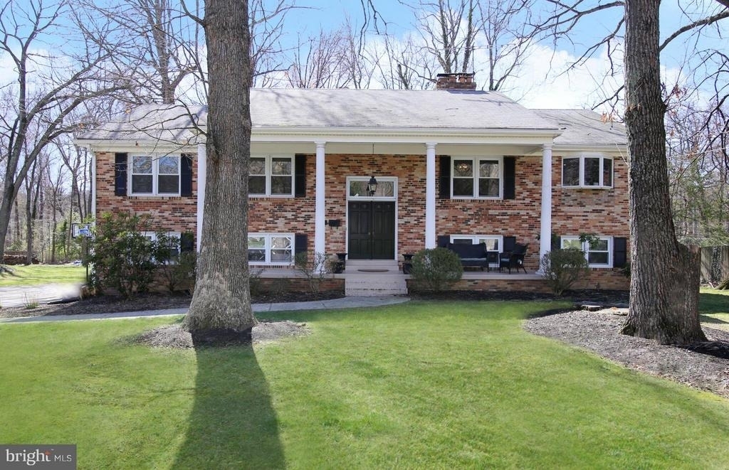 8947 Colesbury Place - Photo 0