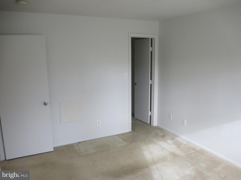 1712 Abercromby Court - Photo 10