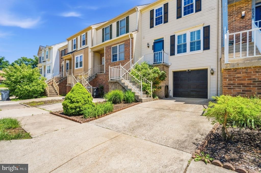 6837 Malton Court - Photo 4