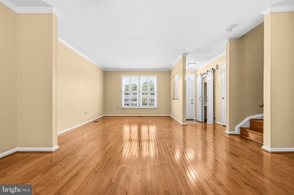 6837 Malton Court - Photo 8