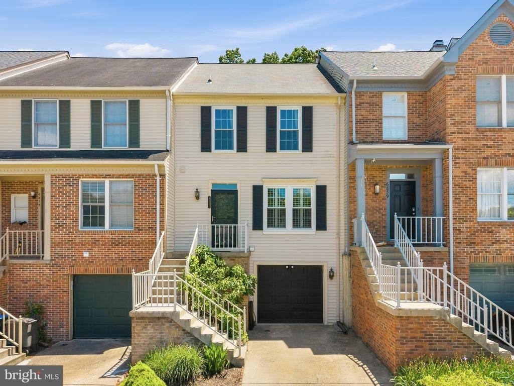6837 Malton Court - Photo 2