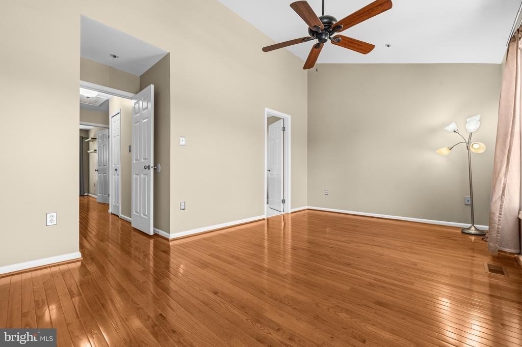 6837 Malton Court - Photo 27