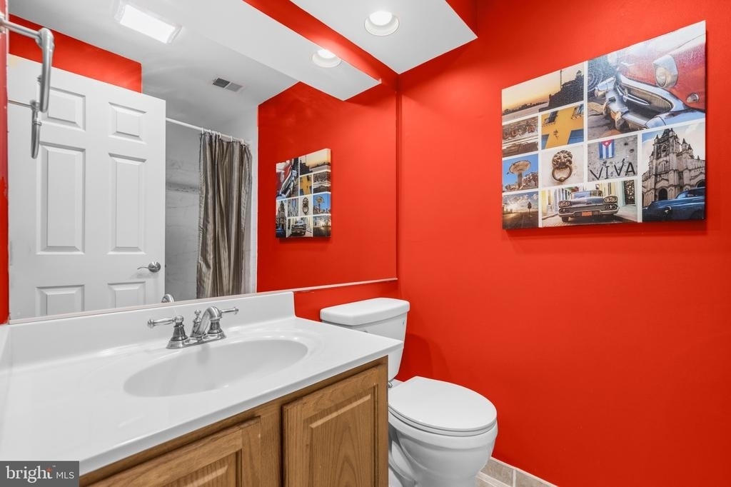 6837 Malton Court - Photo 34