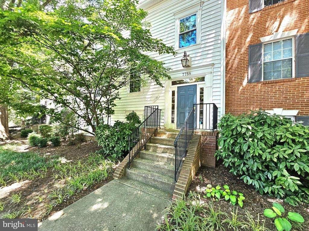 7758 New Providence Drive - Photo 0