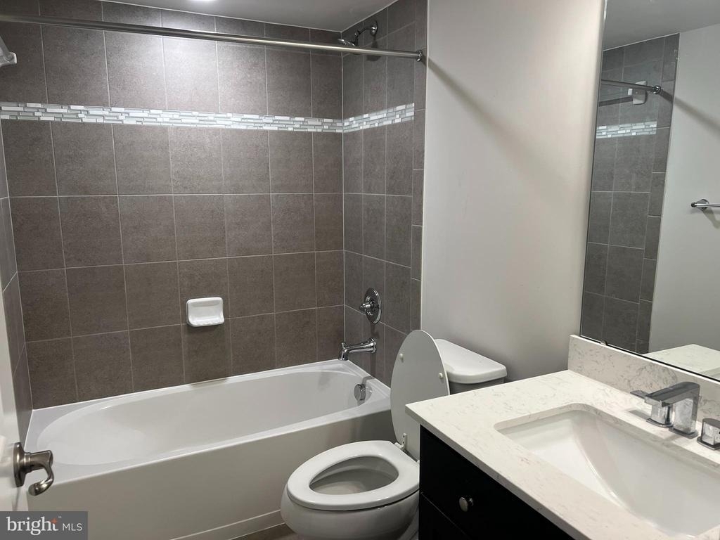 3152 Goldenwave Court - Photo 6