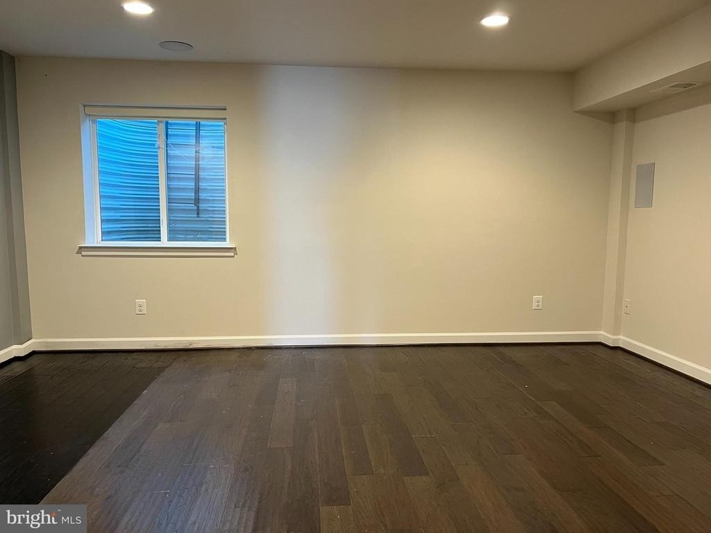 3152 Goldenwave Court - Photo 7