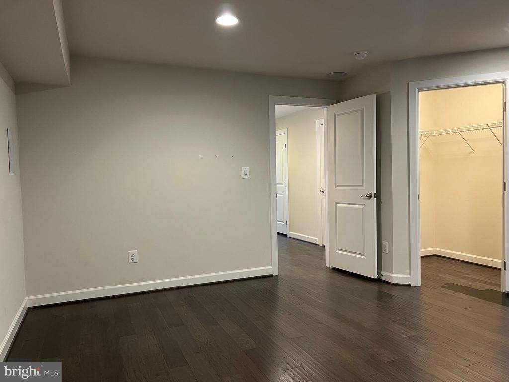 3152 Goldenwave Court - Photo 8