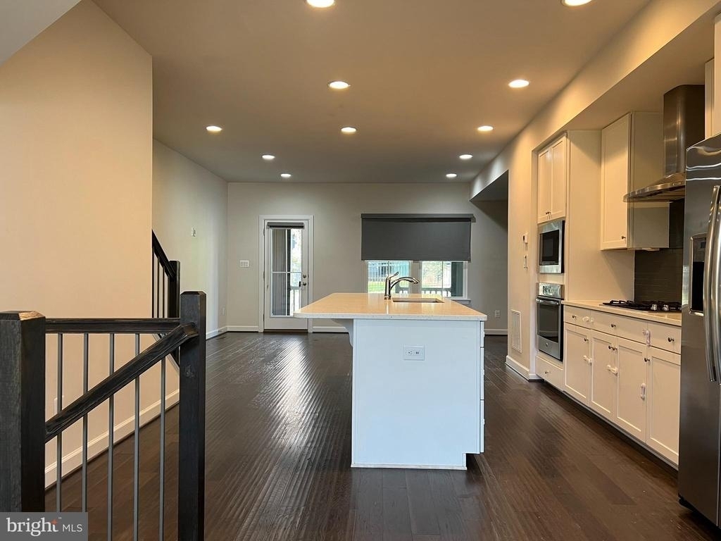 3152 Goldenwave Court - Photo 19