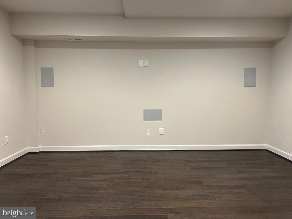 3152 Goldenwave Court - Photo 10