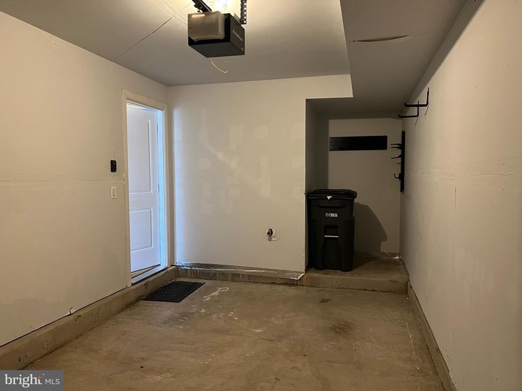 3152 Goldenwave Court - Photo 3