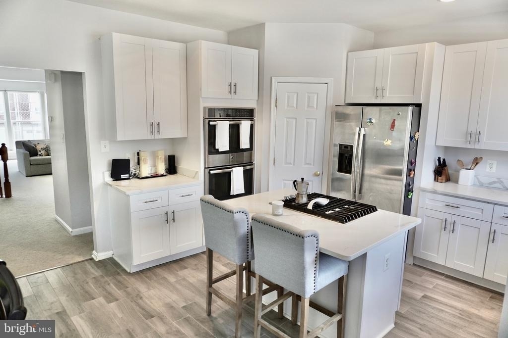 8275 Shannons Landing Way - Photo 2
