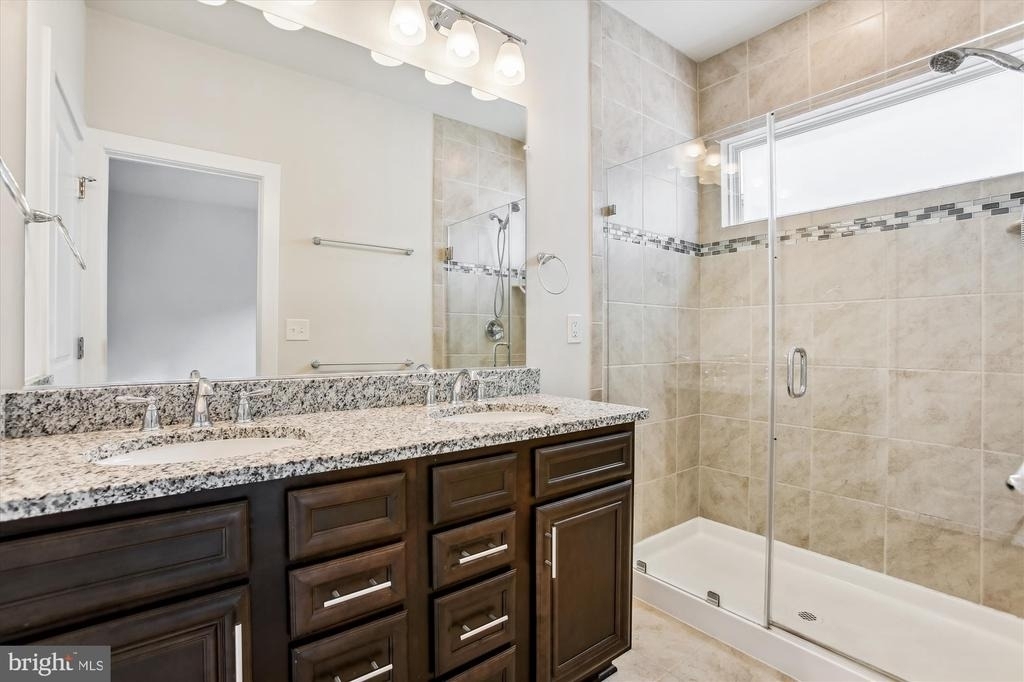 13340 Sherwood Park Lane - Photo 13