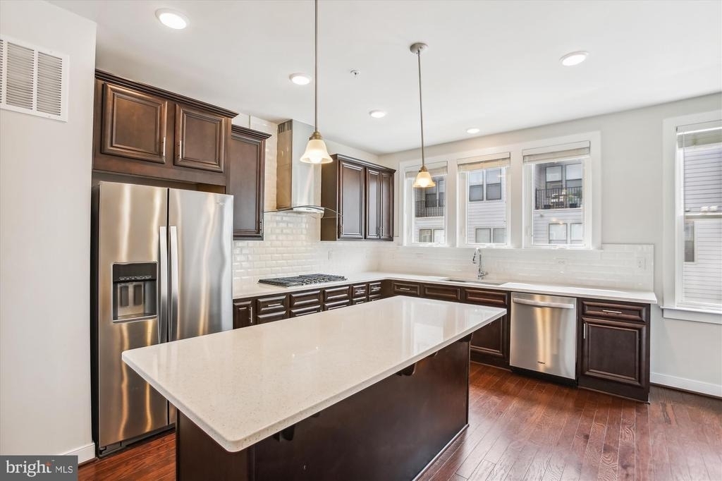 13340 Sherwood Park Lane - Photo 3