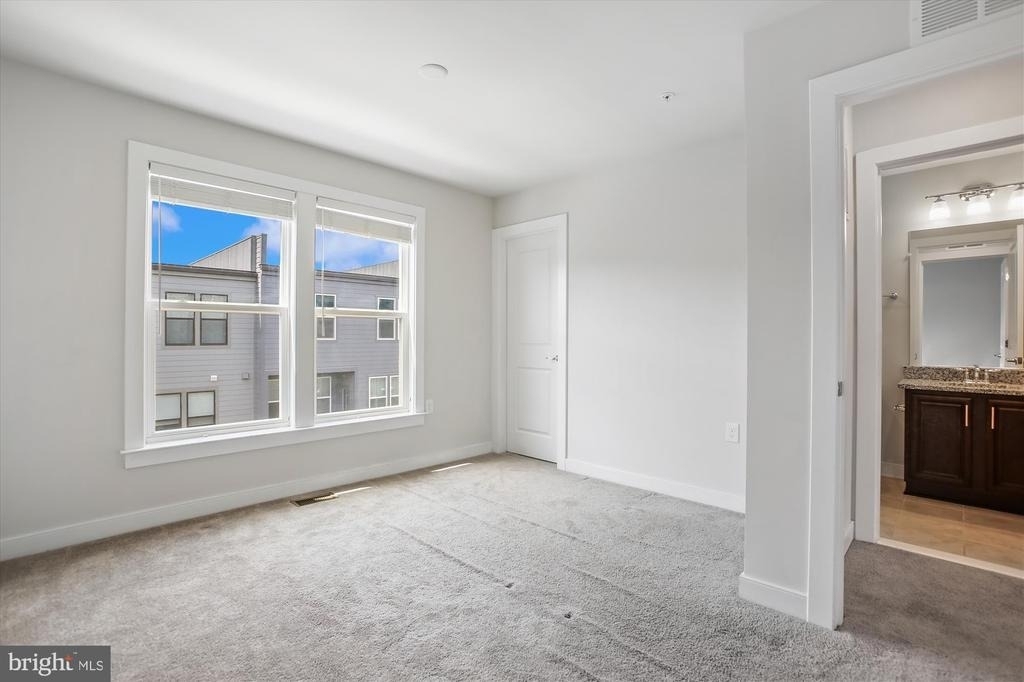 13340 Sherwood Park Lane - Photo 22