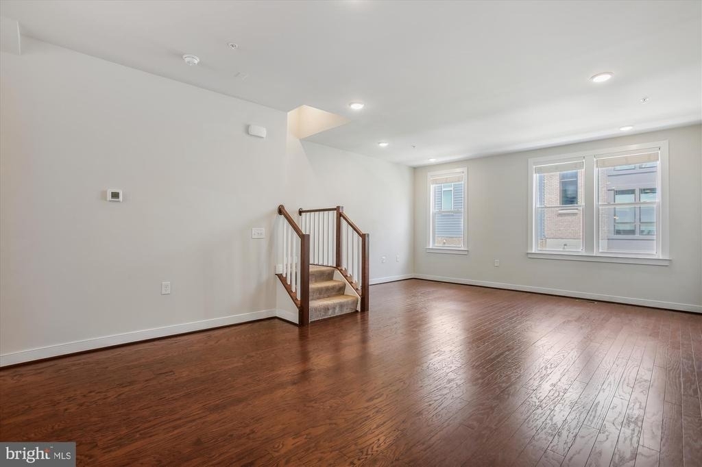 13340 Sherwood Park Lane - Photo 8