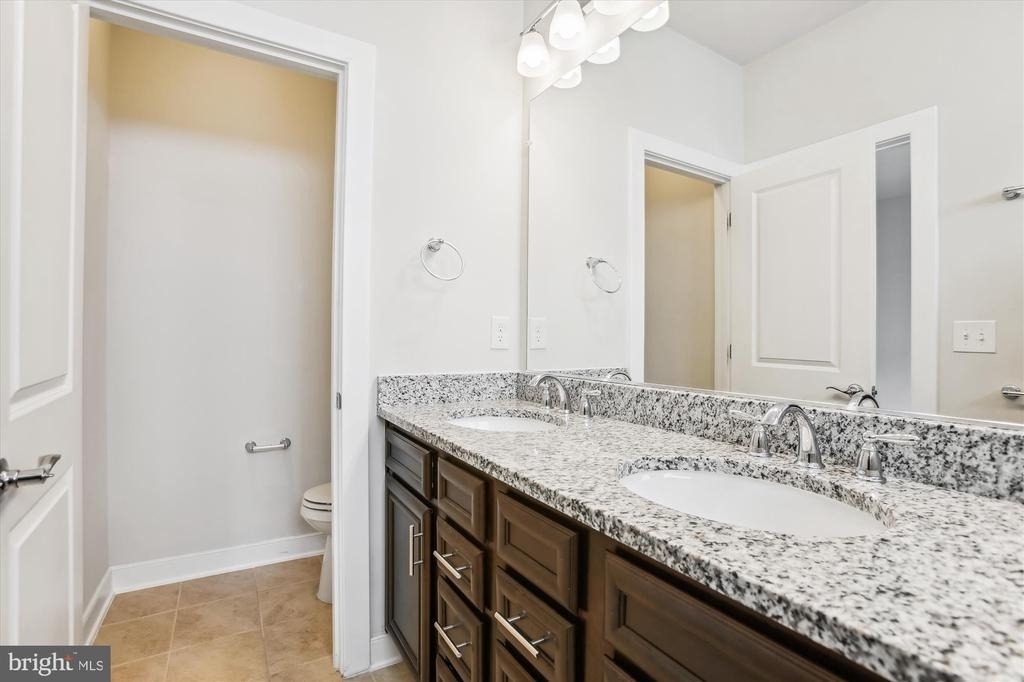13340 Sherwood Park Lane - Photo 15