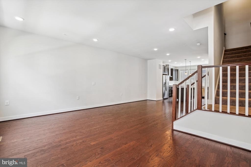 13340 Sherwood Park Lane - Photo 10