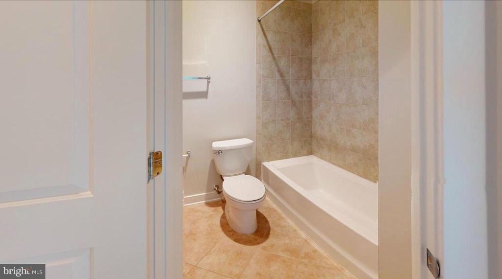 12168 Waveland Street - Photo 8