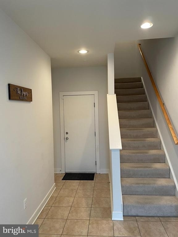 12168 Waveland Street - Photo 2