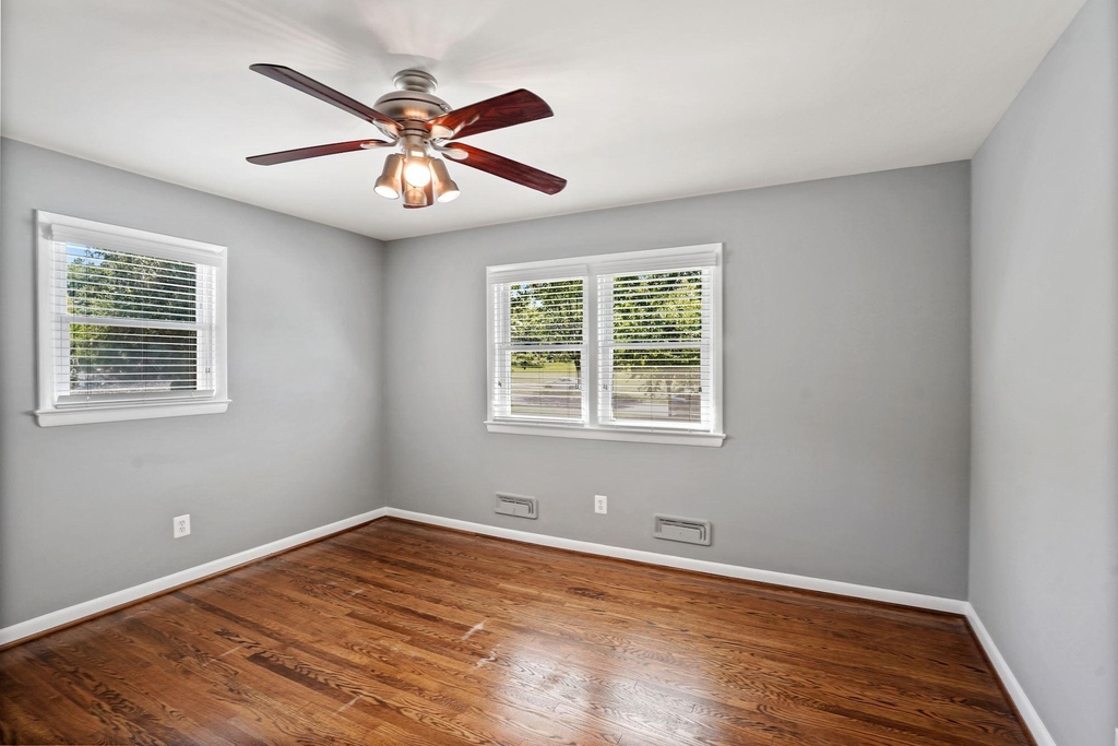 1100 Maple Avenue E - Photo 40