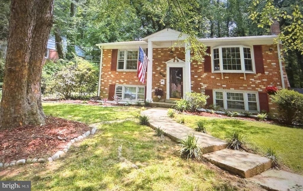 9009 Orange Hunt Lane - Photo 0
