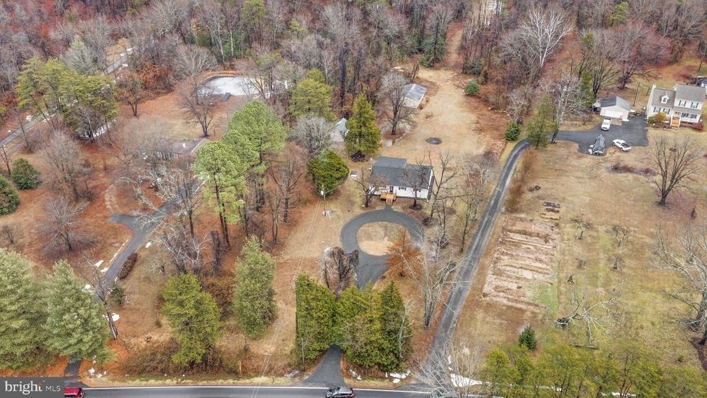 10789 Brent Town Road - Photo 28