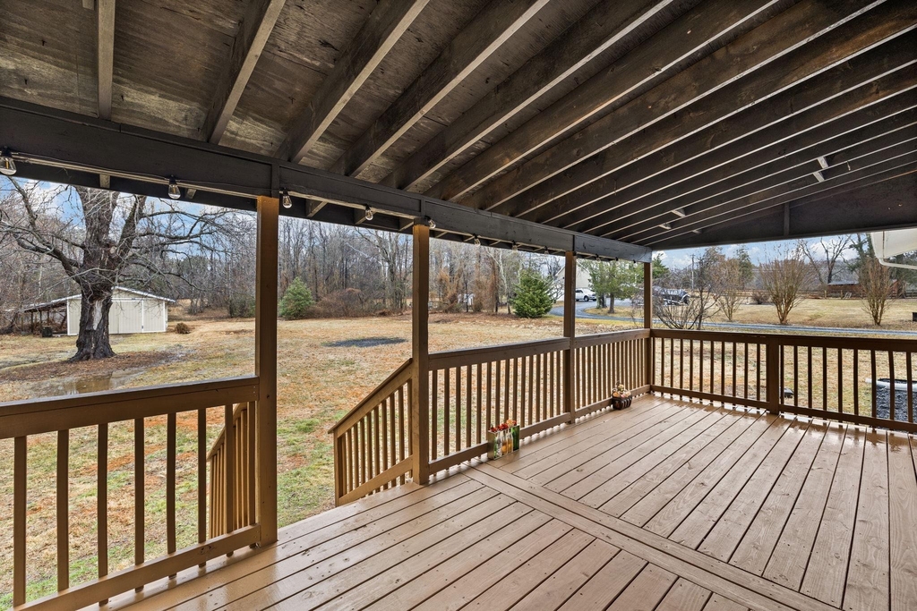 10789 Brent Town Road - Photo 10